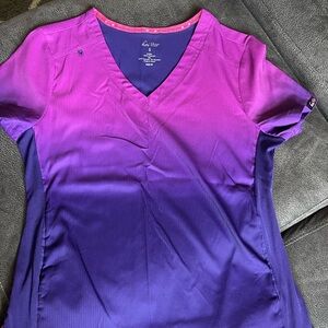 Scrub tops (4)